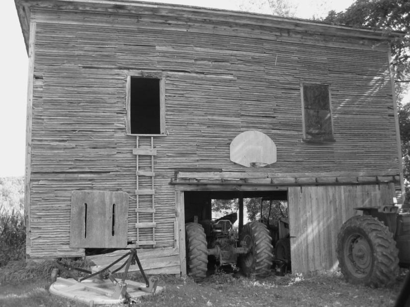 Sheep barn b&w.jpg