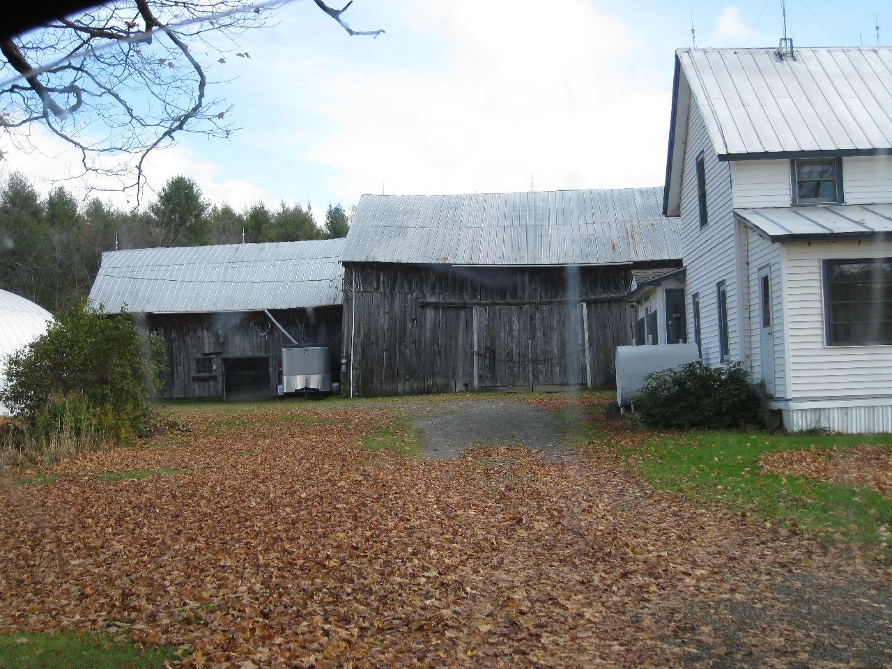 Connected English Barns