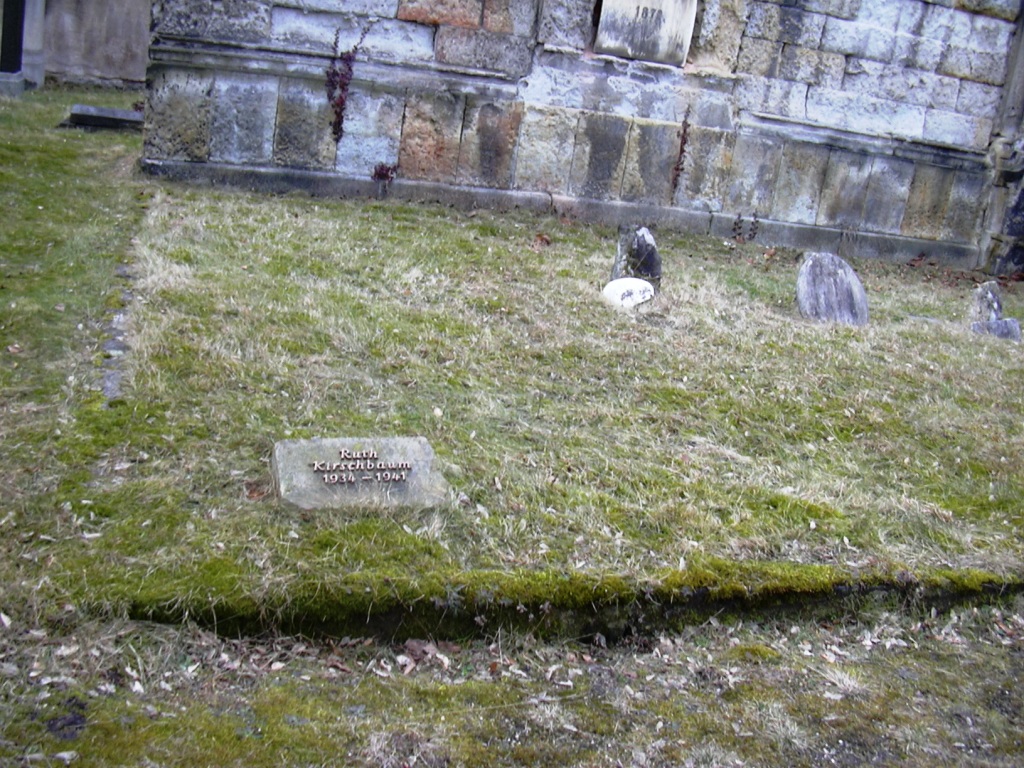 picture of memorial stone for Ruth Kirschbaum