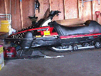 snowmobile1.gif (22414 bytes)