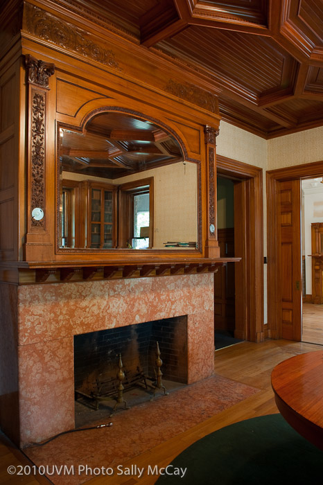 20100912-61_Summit-Interior-36