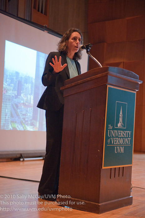20100916_Elizabeth_Kolbert-12