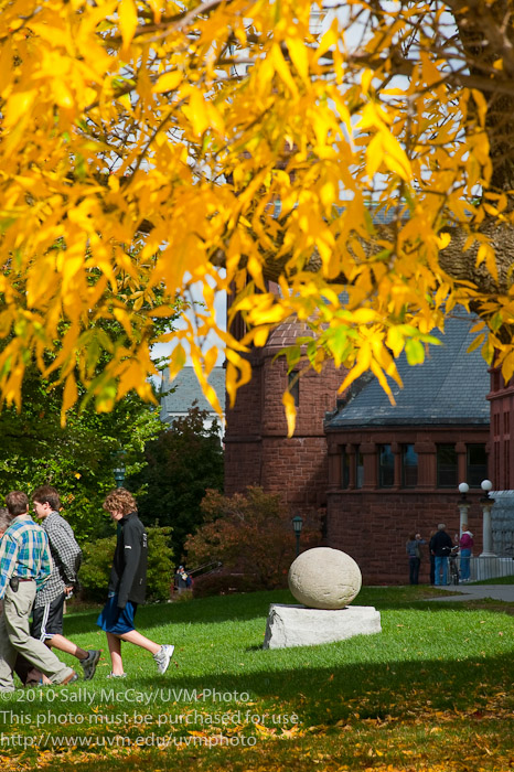 20100918_UVM_Boulder-10