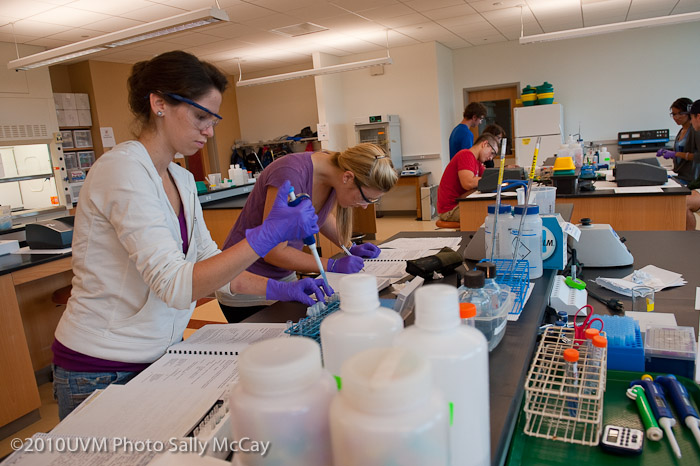 20100919_Jeffords_Hall_Biochemistry-12