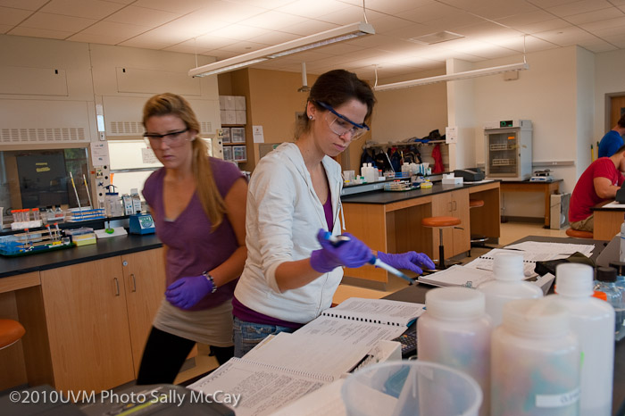 20100919_Jeffords_Hall_Biochemistry-14