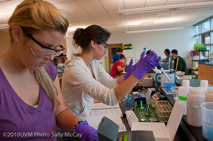 20100919_Jeffords_Hall_Biochemistry-15
