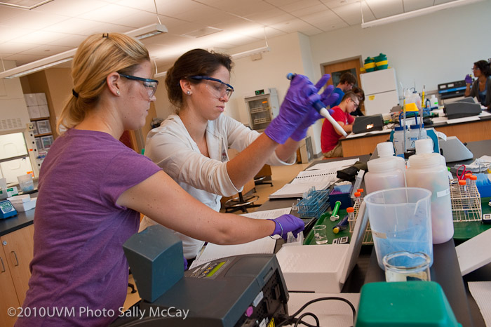 20100919_Jeffords_Hall_Biochemistry-17