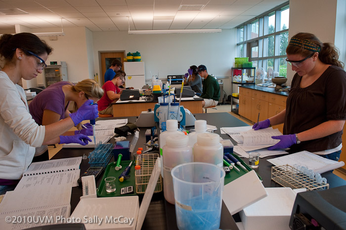 20100919_Jeffords_Hall_Biochemistry-18