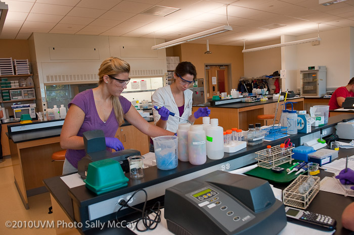 20100919_Jeffords_Hall_Biochemistry-8