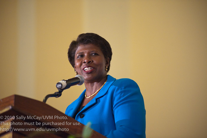 20100928_Gwen_Ifill-13