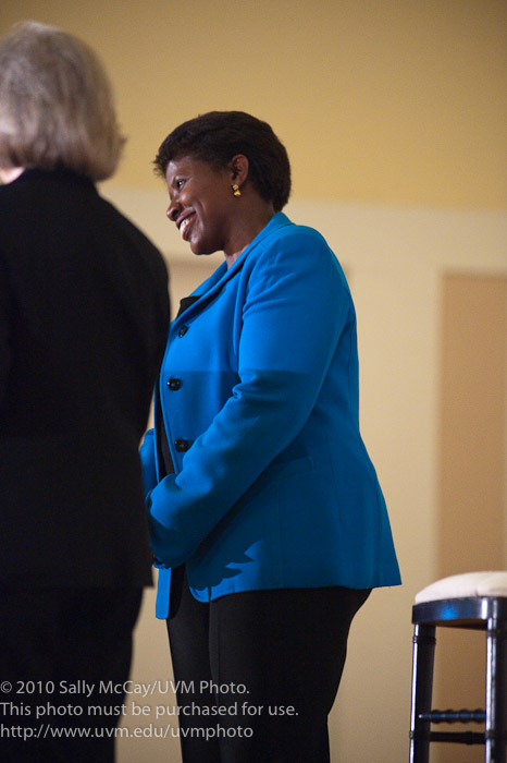20100928_Gwen_Ifill-30