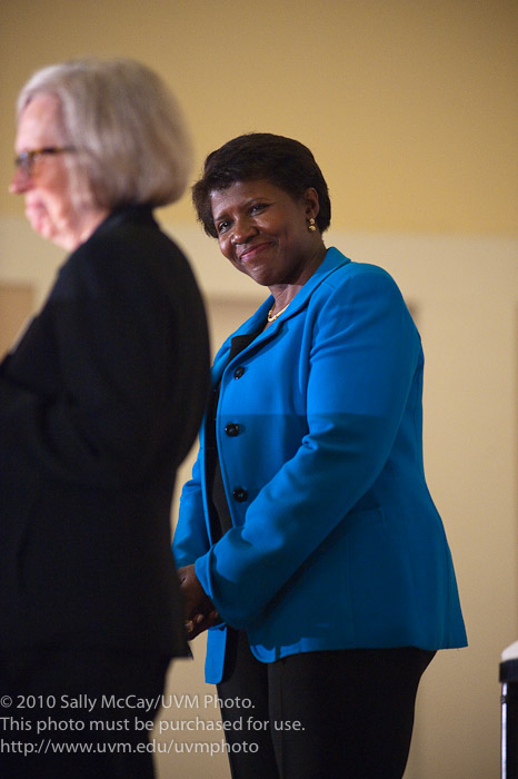 20100928_Gwen_Ifill-32