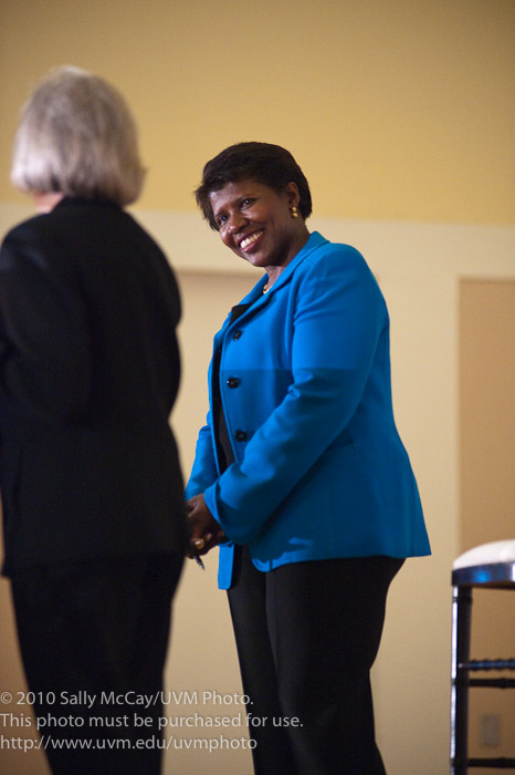 20100928_Gwen_Ifill-37