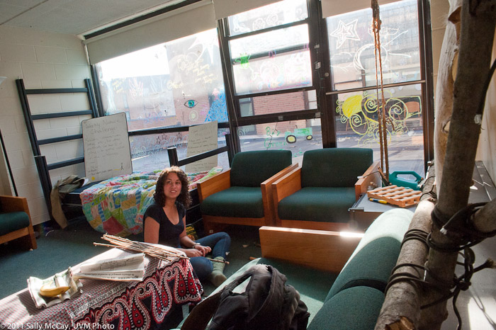 20110330_Student_Dorm_Rooms-16