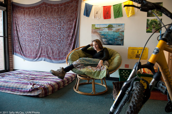 20110330_Student_Dorm_Rooms-29