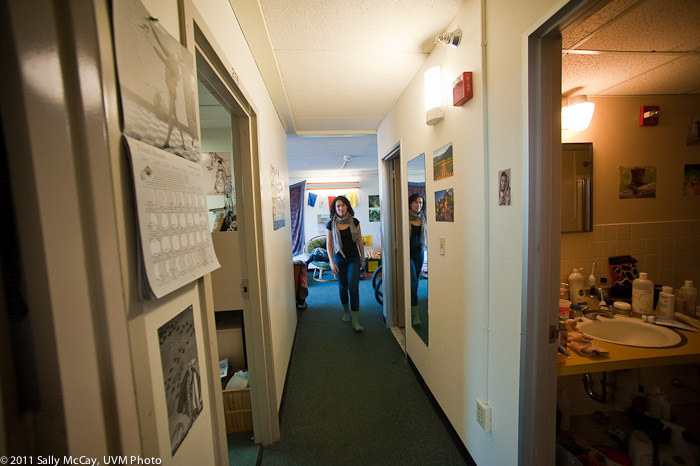 20110330_Student_Dorm_Rooms-55