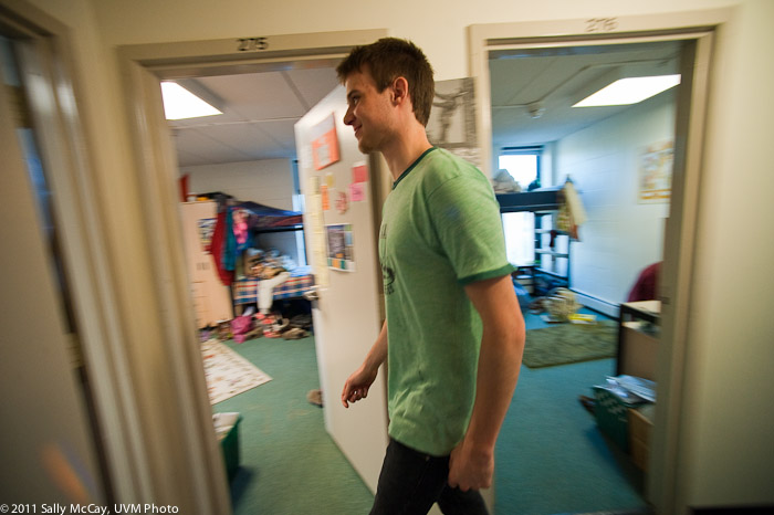 20110330_Student_Dorm_Rooms-65