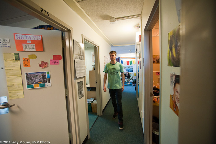 20110330_Student_Dorm_Rooms-70