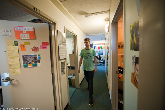 20110330_Student_Dorm_Rooms-71