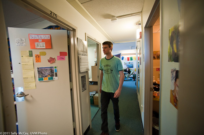 20110330_Student_Dorm_Rooms-72