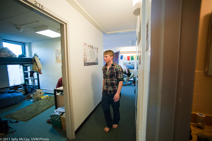 20110330_Student_Dorm_Rooms-76