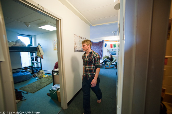 20110330_Student_Dorm_Rooms-77