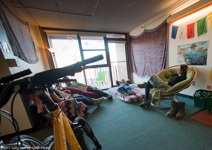 20110330_Student_Dorm_Rooms-81