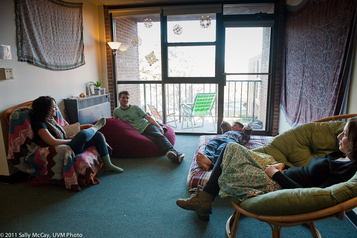 20110330_Student_Dorm_Rooms-87