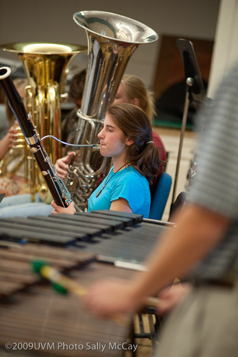 296117Band-107