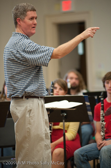 296117Band-108