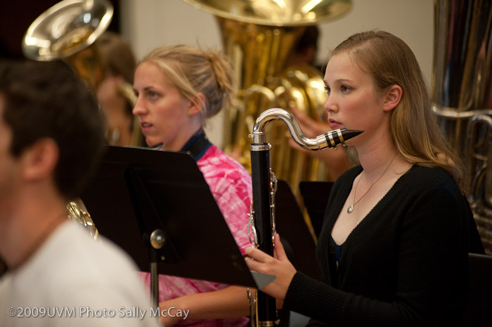 296117Band-13