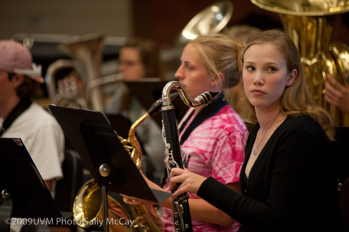 296117Band-16