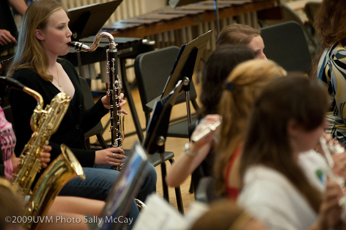 296117Band-35