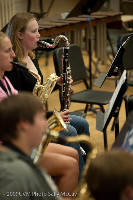296117Band-40