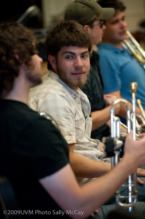 296117Band-51
