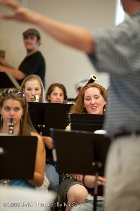 296117Band-58
