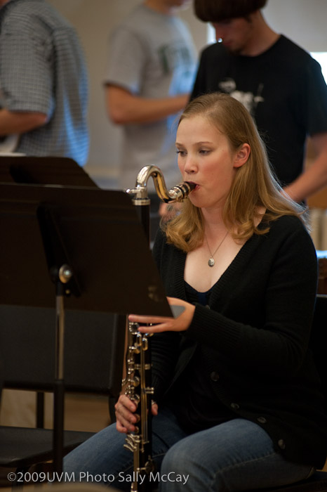 296117Band-6