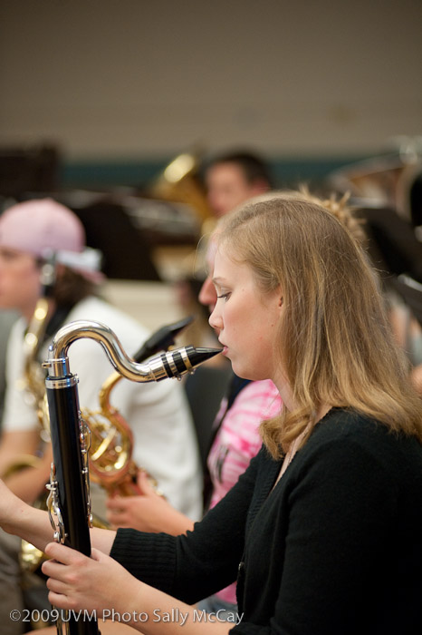 296117Band-74