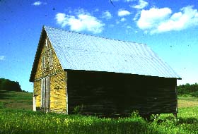 Attractive Yankee Barn (Kent Barn) in Calais, Vermont